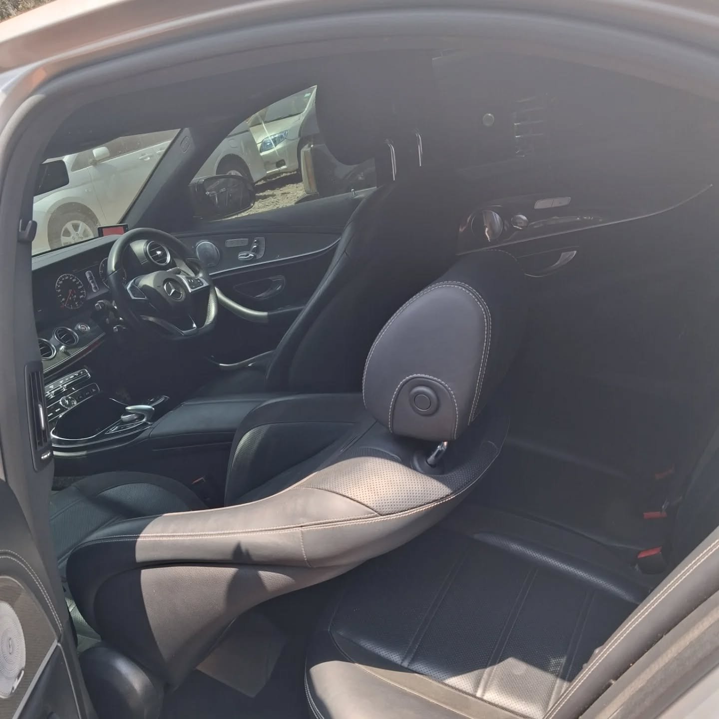 Mercedes E-Class image 5